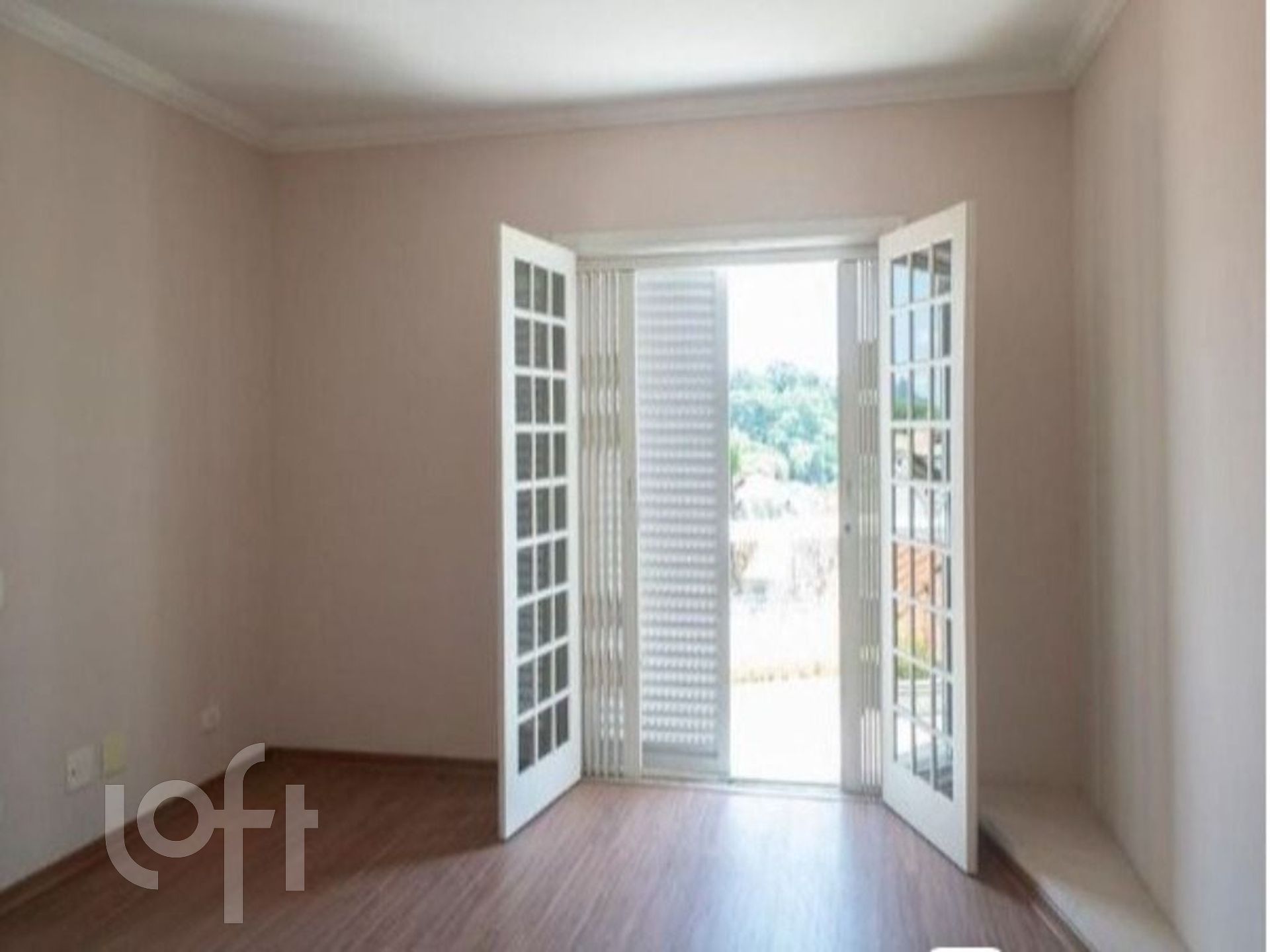 Casa à venda com 3 quartos, 650m² - Foto 25