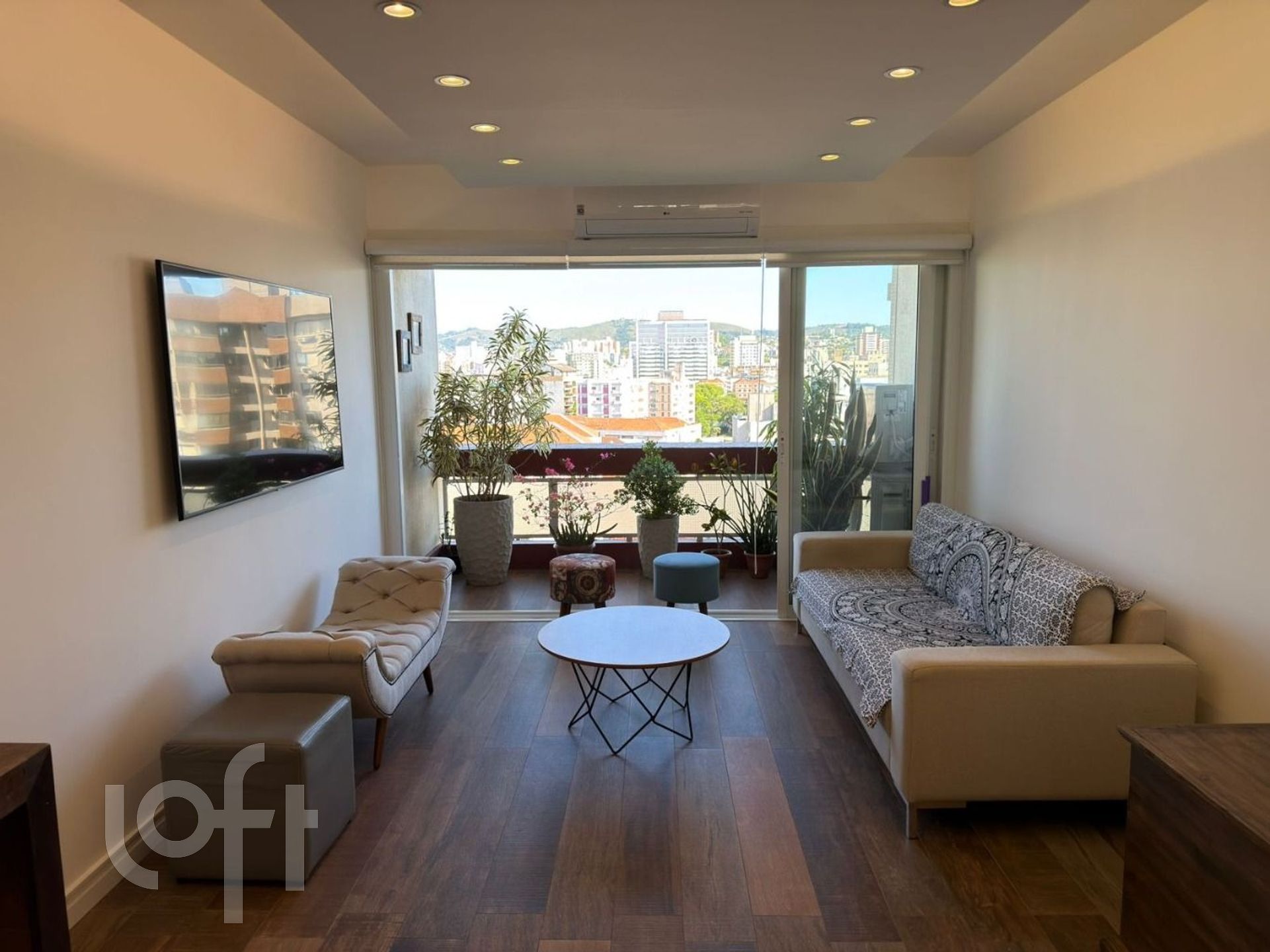 Apartamento com 100m², 3 dormitórios, 1 suíte, 1 vaga, Santana em Porto Alegre