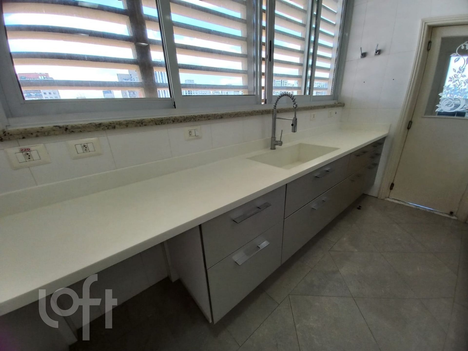 Apartamento à venda com 4 quartos, 426m² - Foto 16