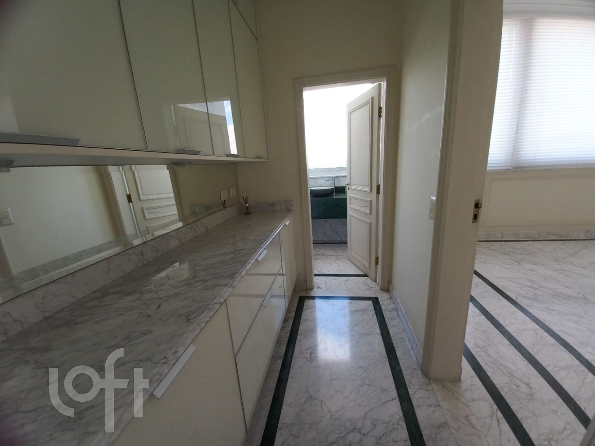 Apartamento à venda com 4 quartos, 426m² - Foto 10