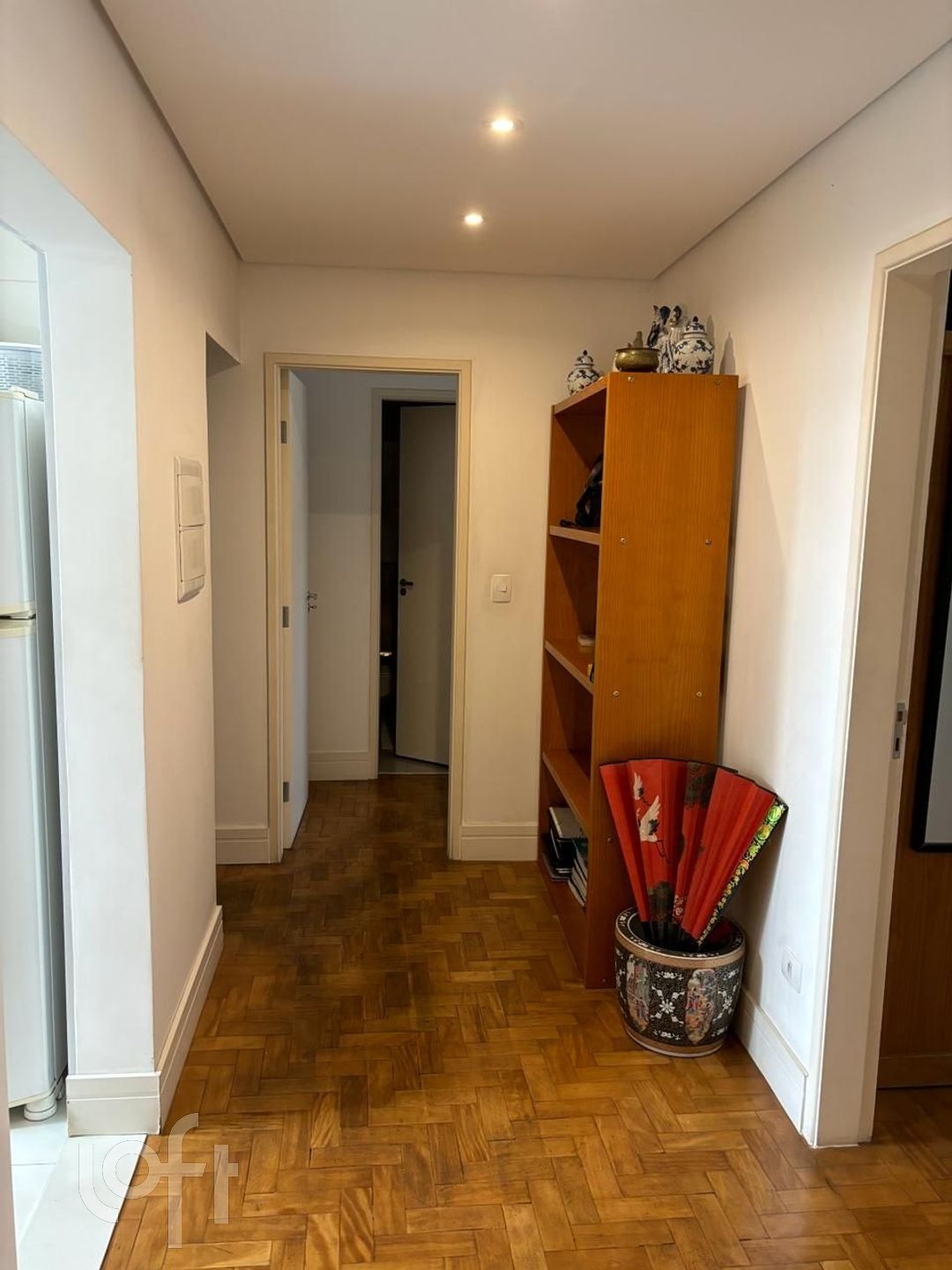 Apartamento à venda com 3 quartos, 98m² - Foto 4