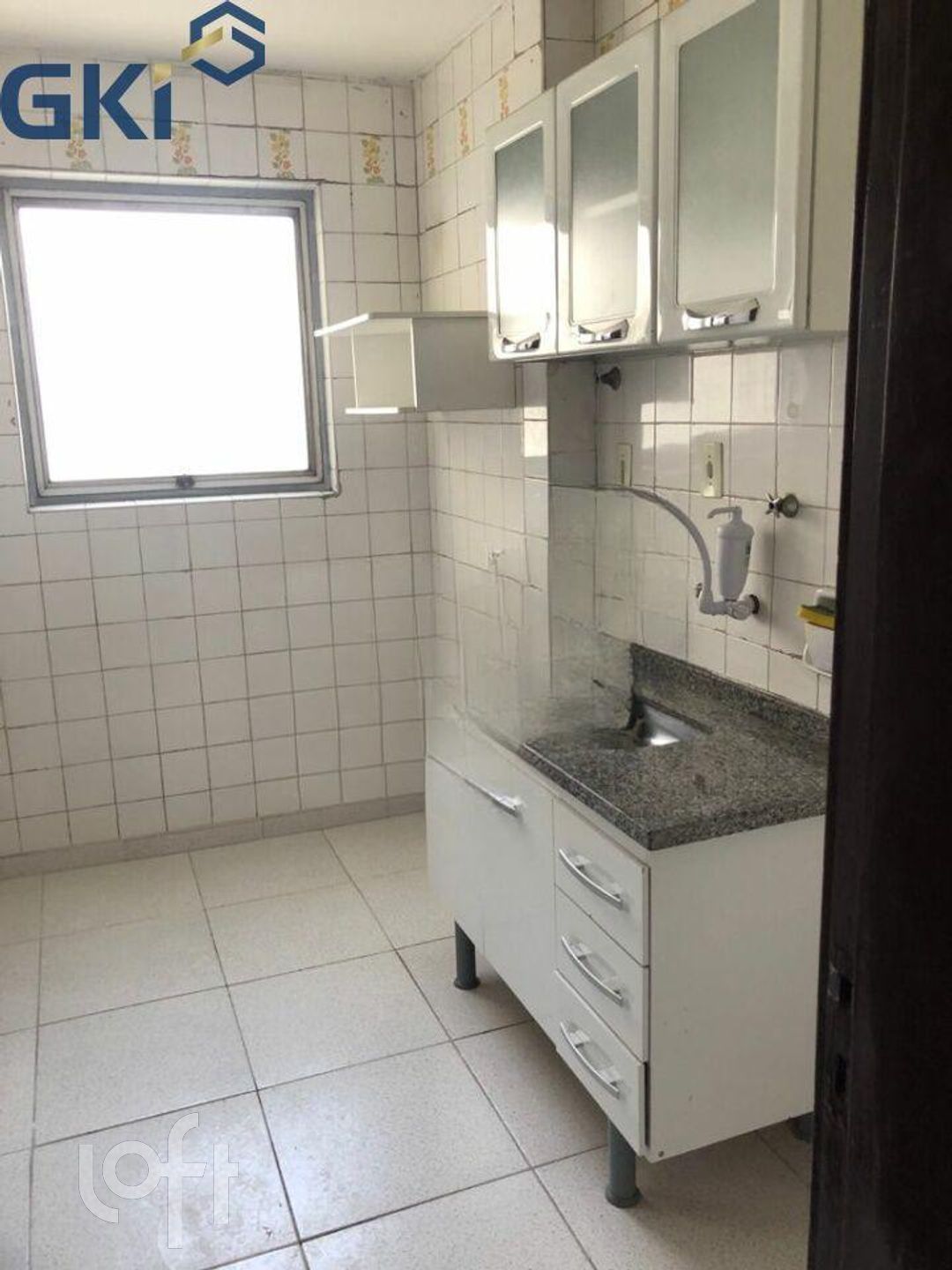 Apartamento à venda com 1 quarto, 60m² - Foto 15