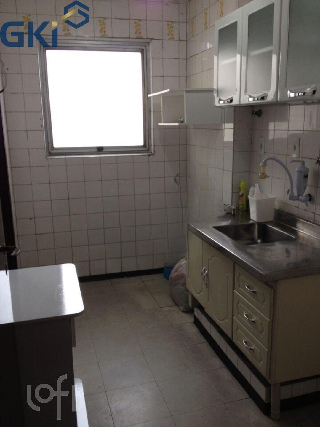 Apartamento à venda com 1 quarto, 60m² - Foto 18