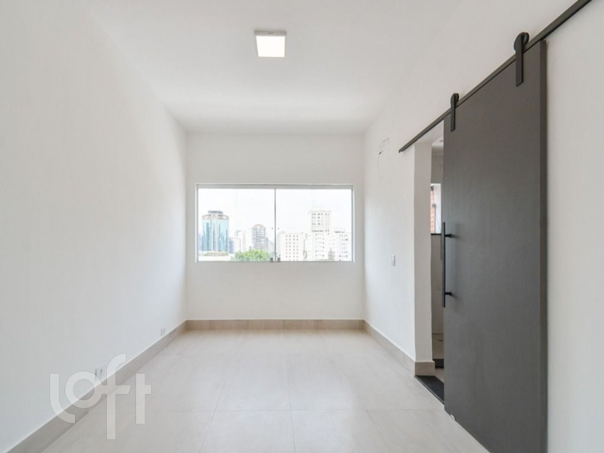 Apartamento à venda com 2 quartos, 75m² - Foto 8