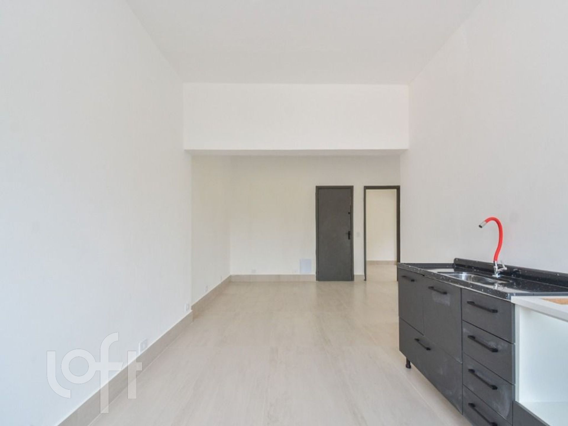 Apartamento à venda com 2 quartos, 75m² - Foto 20