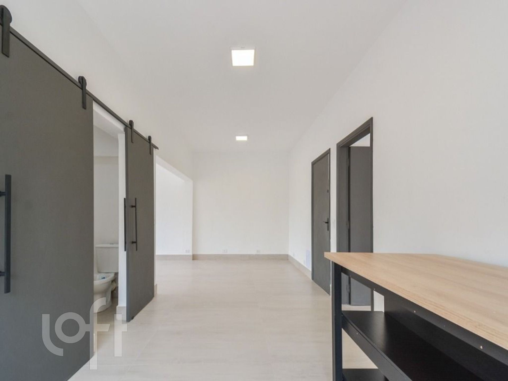 Apartamento à venda com 2 quartos, 75m² - Foto 5