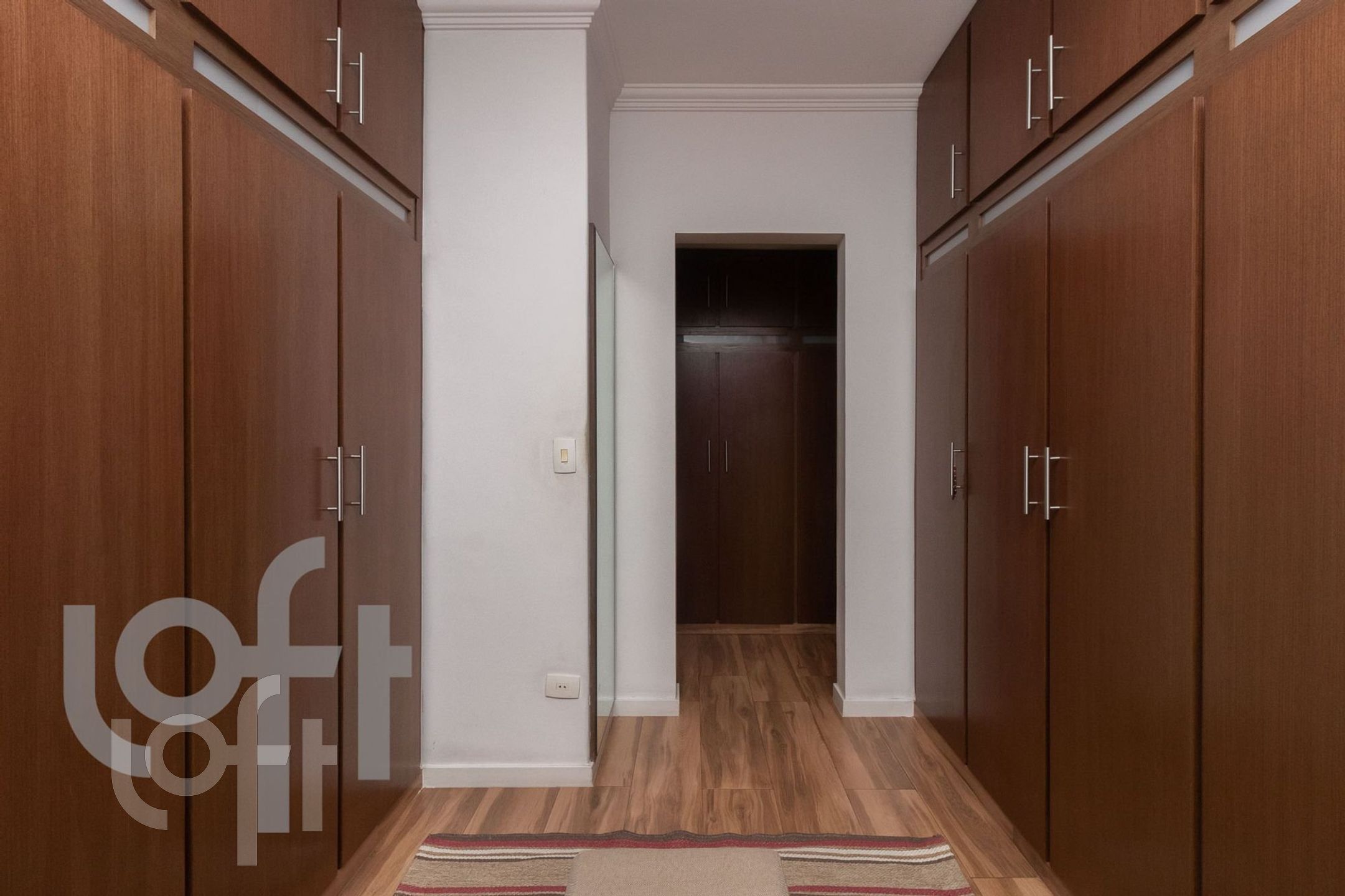 Apartamento à venda com 3 quartos, 205m² - Foto 10