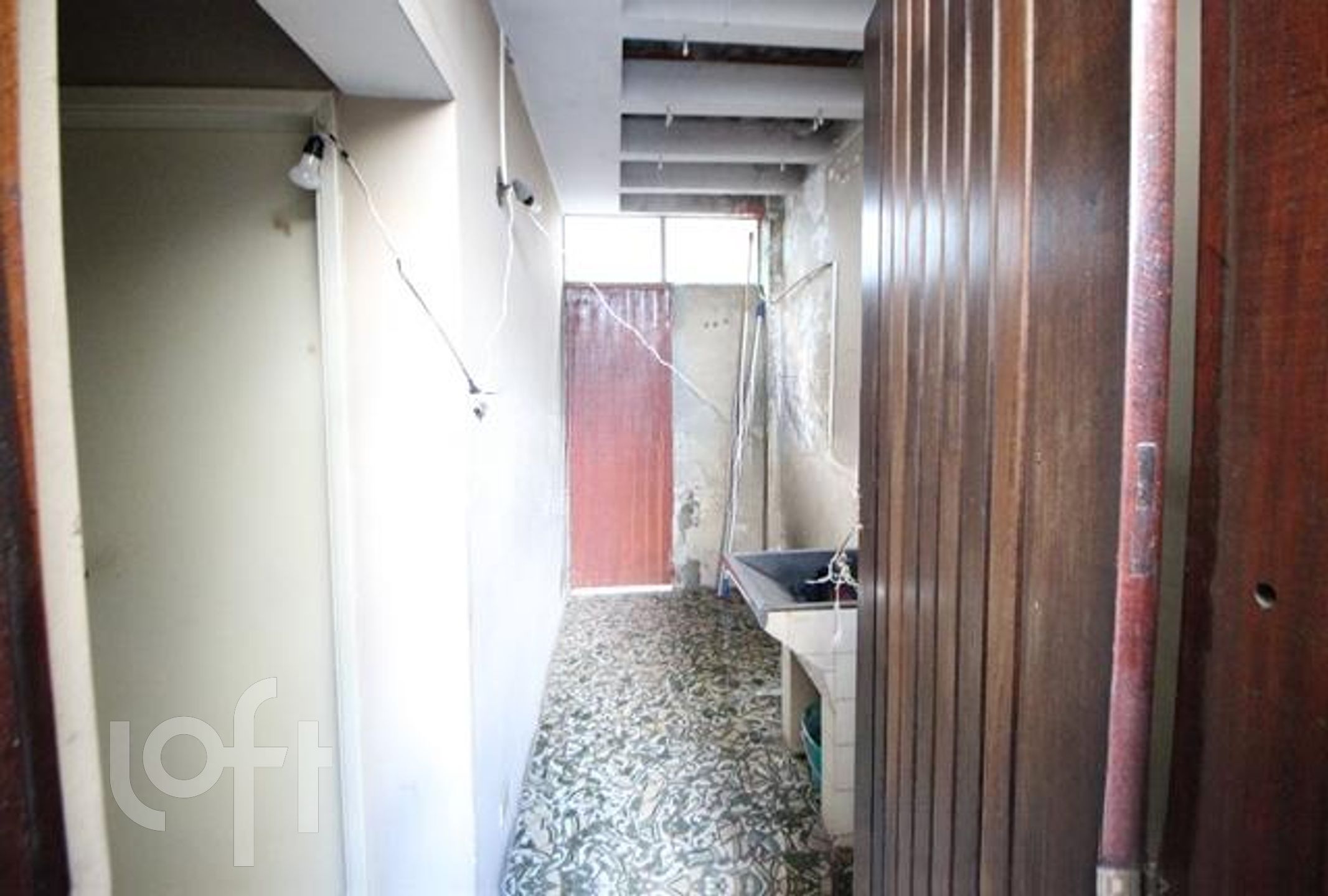 Casa à venda com 2 quartos, 102m² - Foto 25