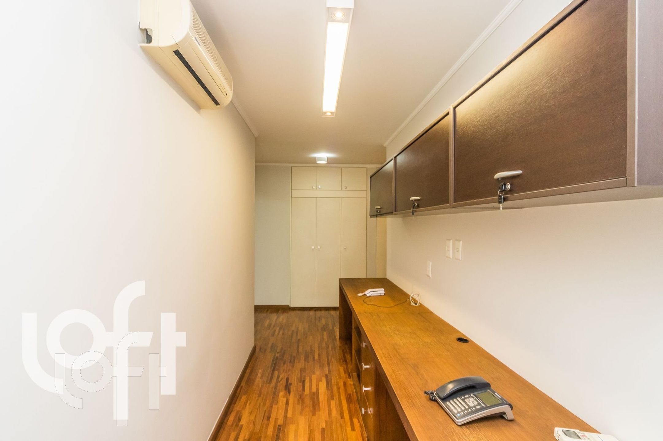 Apartamento à venda com 4 quartos, 240m² - Foto 3