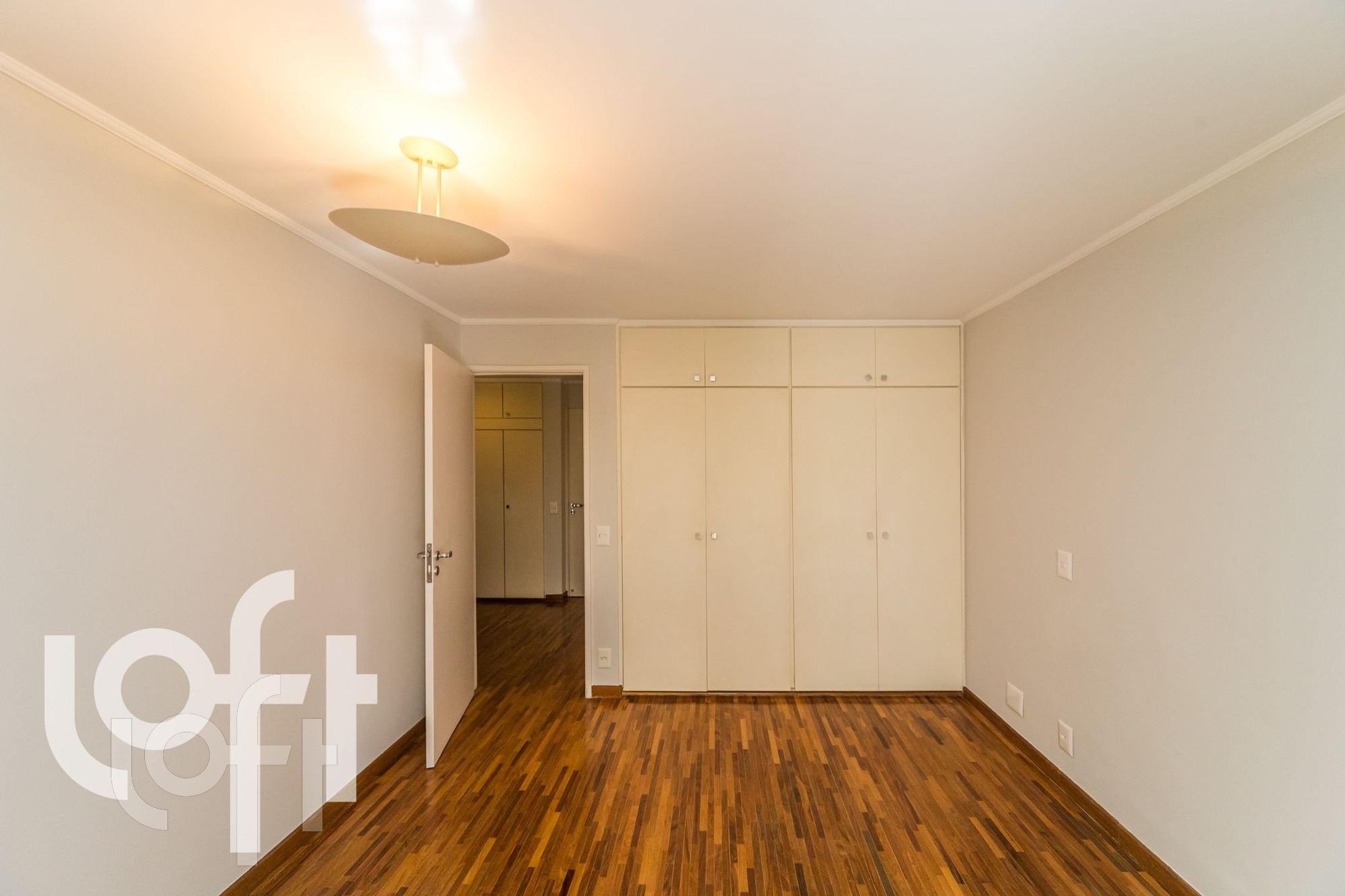 Apartamento à venda com 4 quartos, 240m² - Foto 13