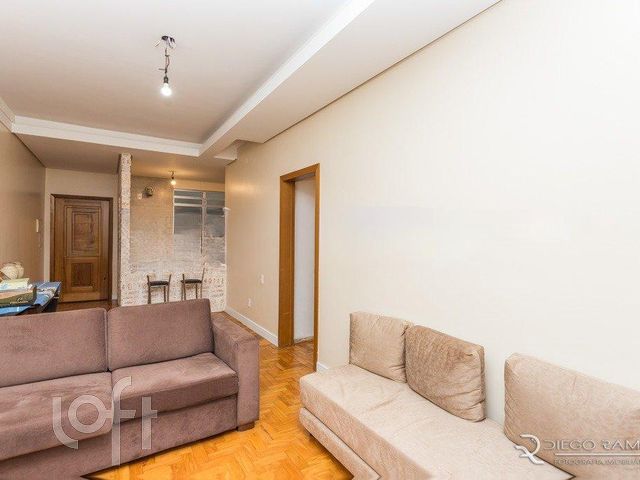 Apartamento com 110m², 3 dormitórios, 1 suíte, 1 vaga, Menino Deus em Porto Alegre