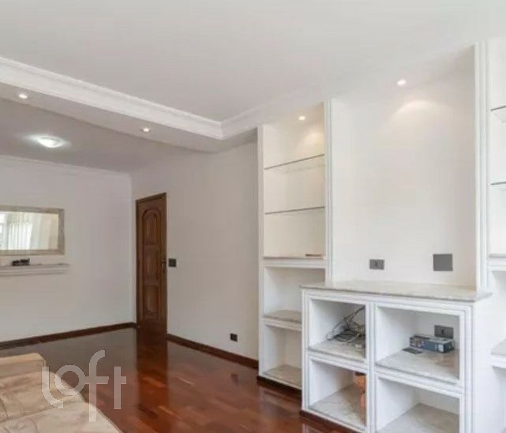 Casa à venda com 4 quartos, 260m² - Foto 1