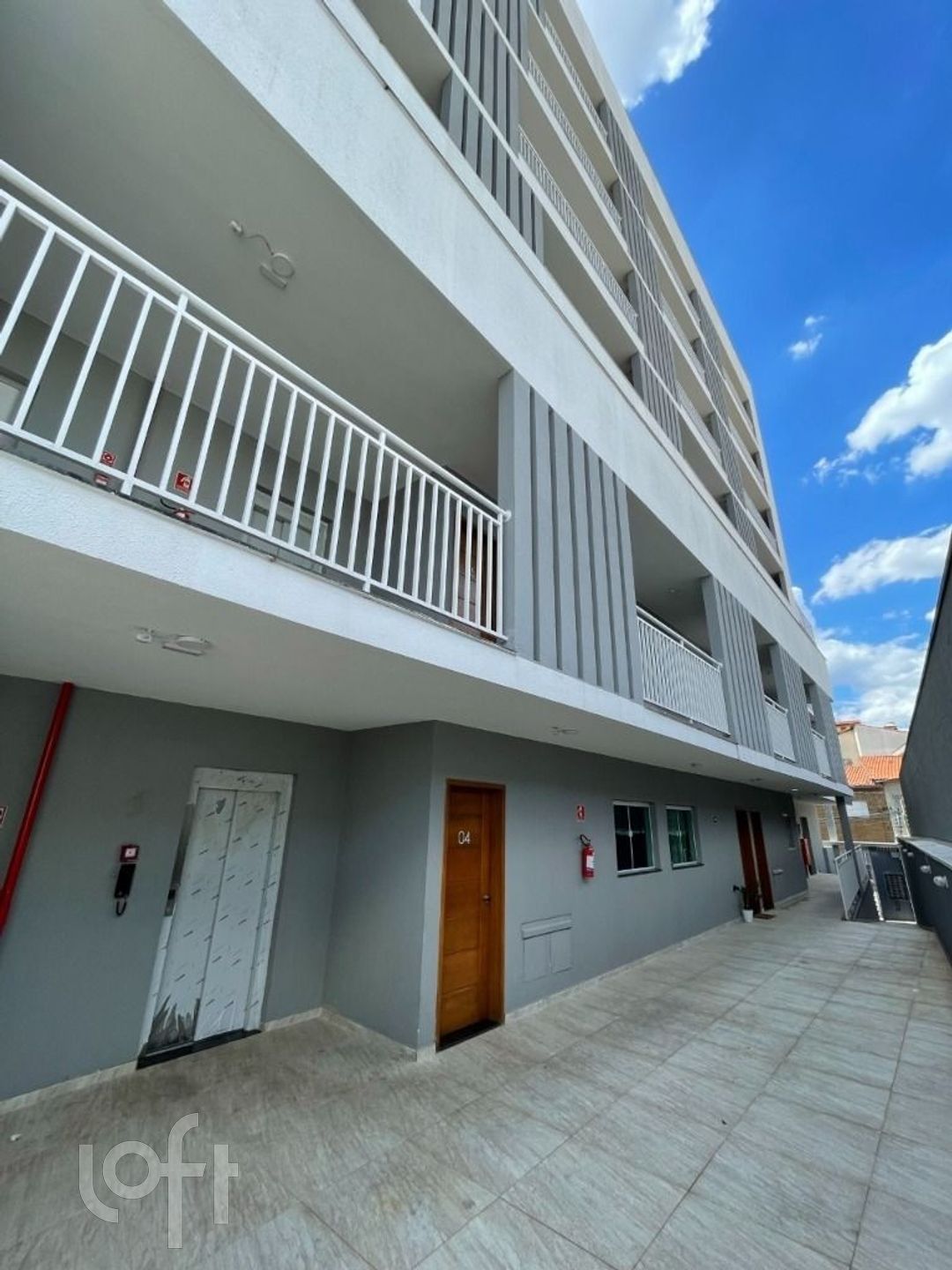 Apartamento à venda com 2 quartos, 39m² - Foto 3