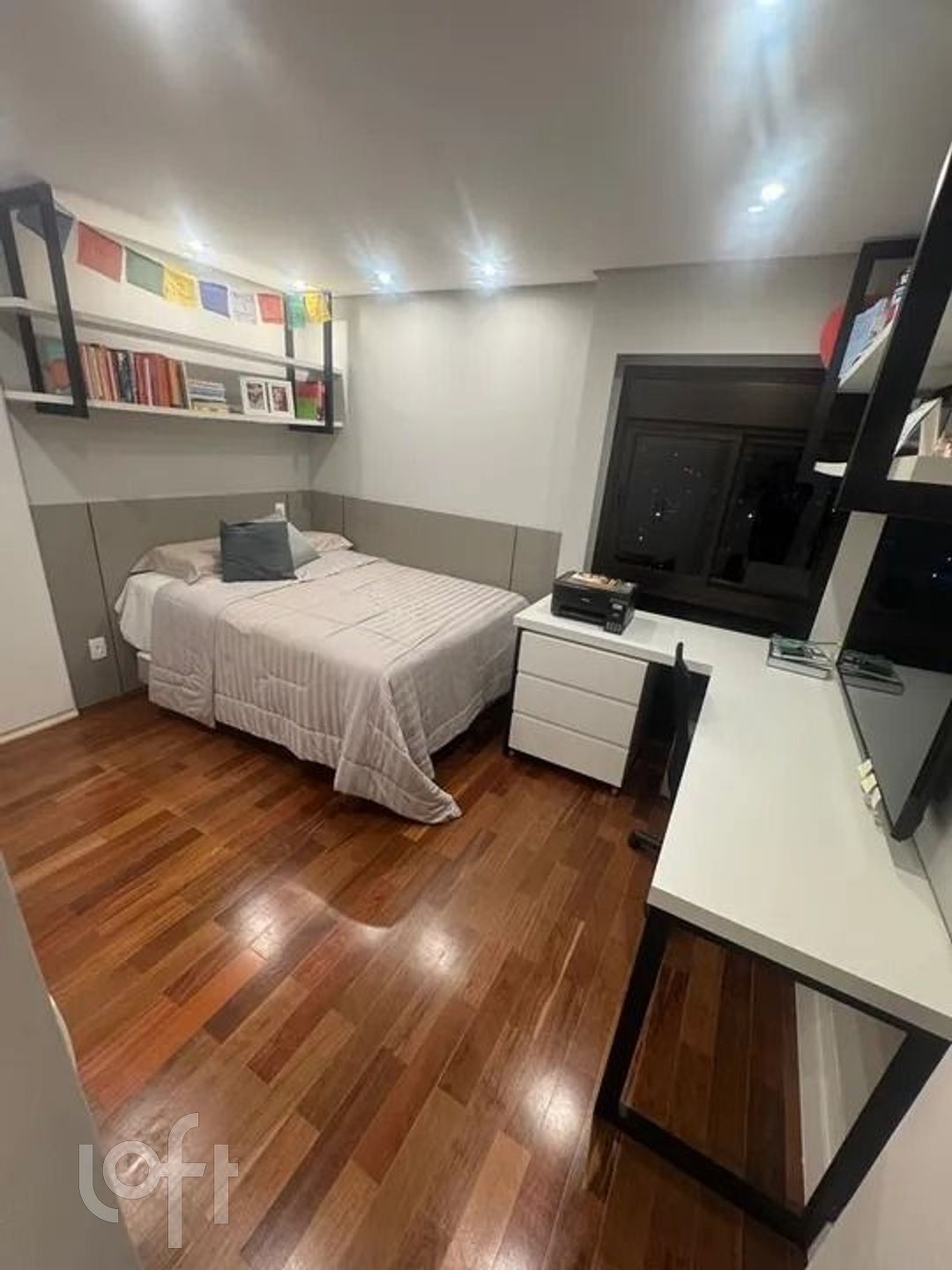 Apartamento à venda com 4 quartos, 159m² - Foto 12