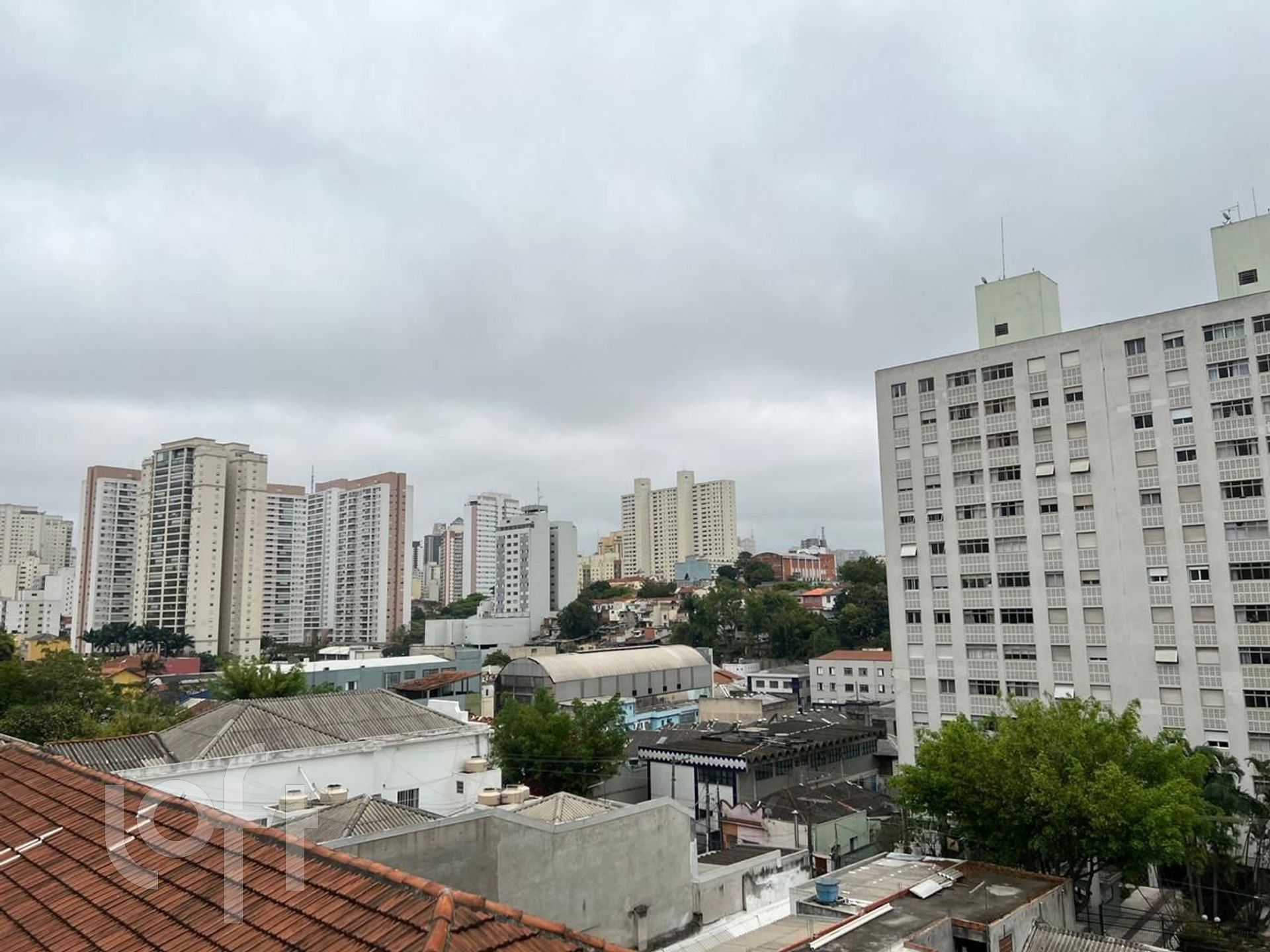 Apartamento à venda com 1 quarto, 55m² - Foto 17