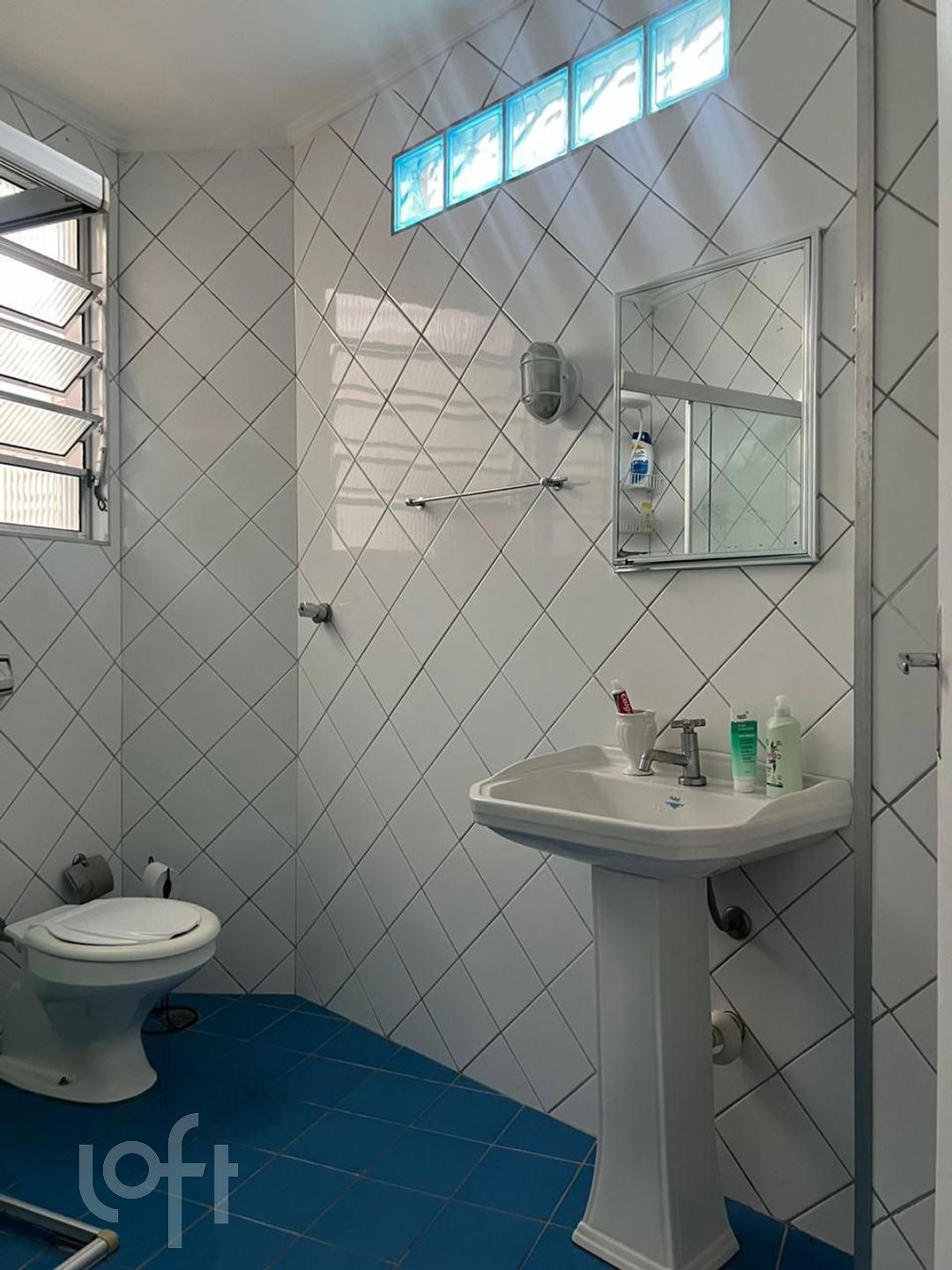 Apartamento à venda com 1 quarto, 55m² - Foto 14