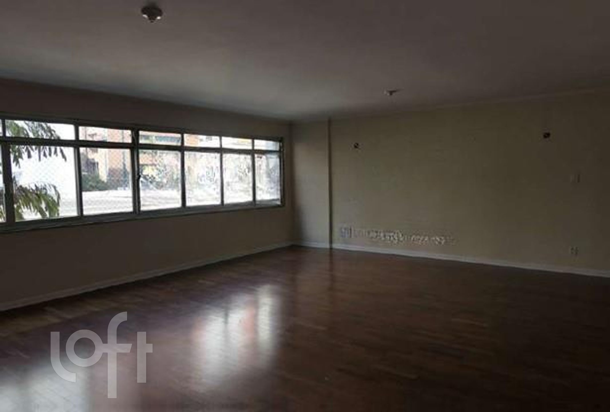 Apartamento à venda com 3 quartos, 183m² - Foto 1