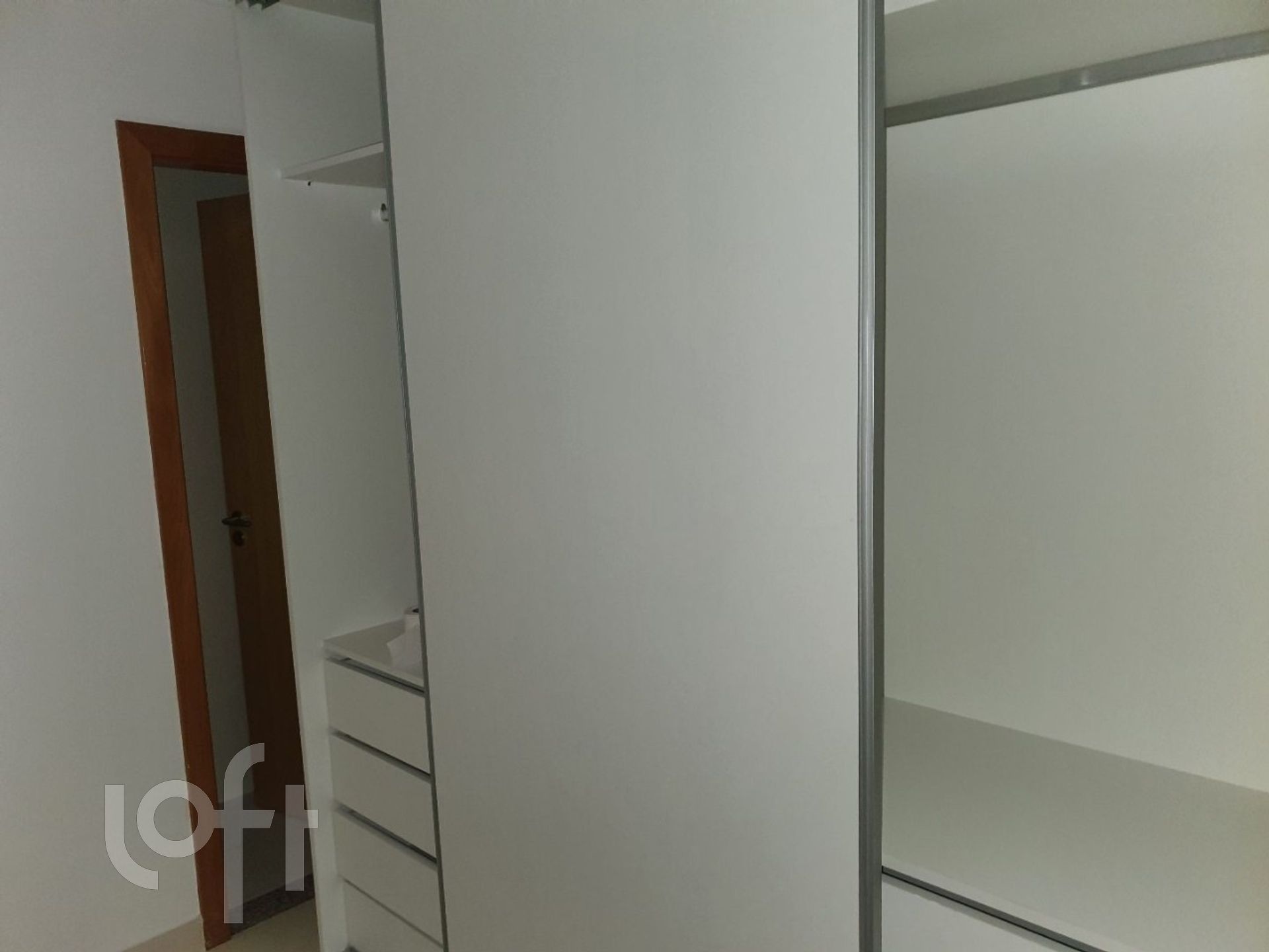 Apartamento à venda com 3 quartos, 138m² - Foto 9