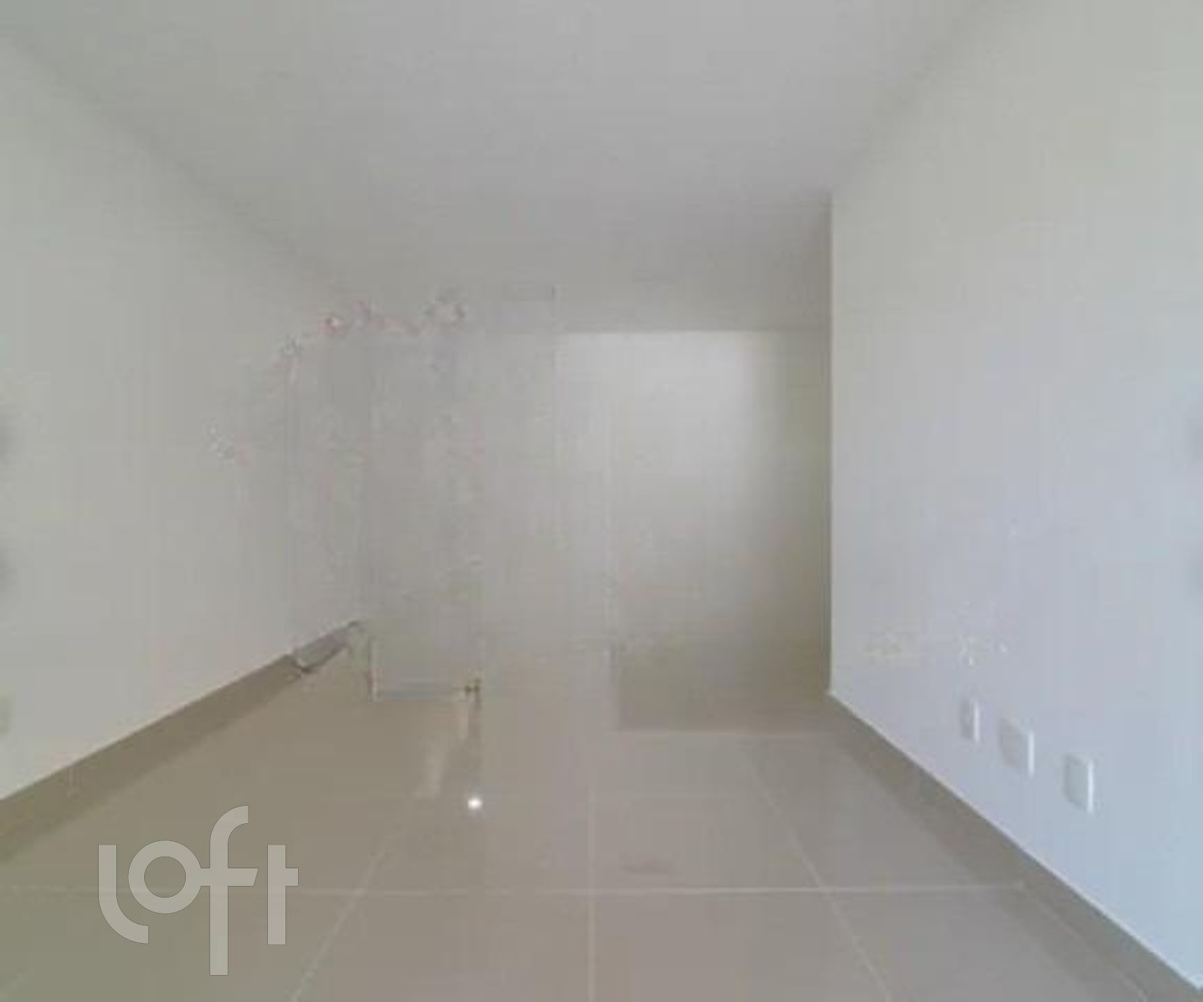 Apartamento à venda com 3 quartos, 138m² - Foto 2