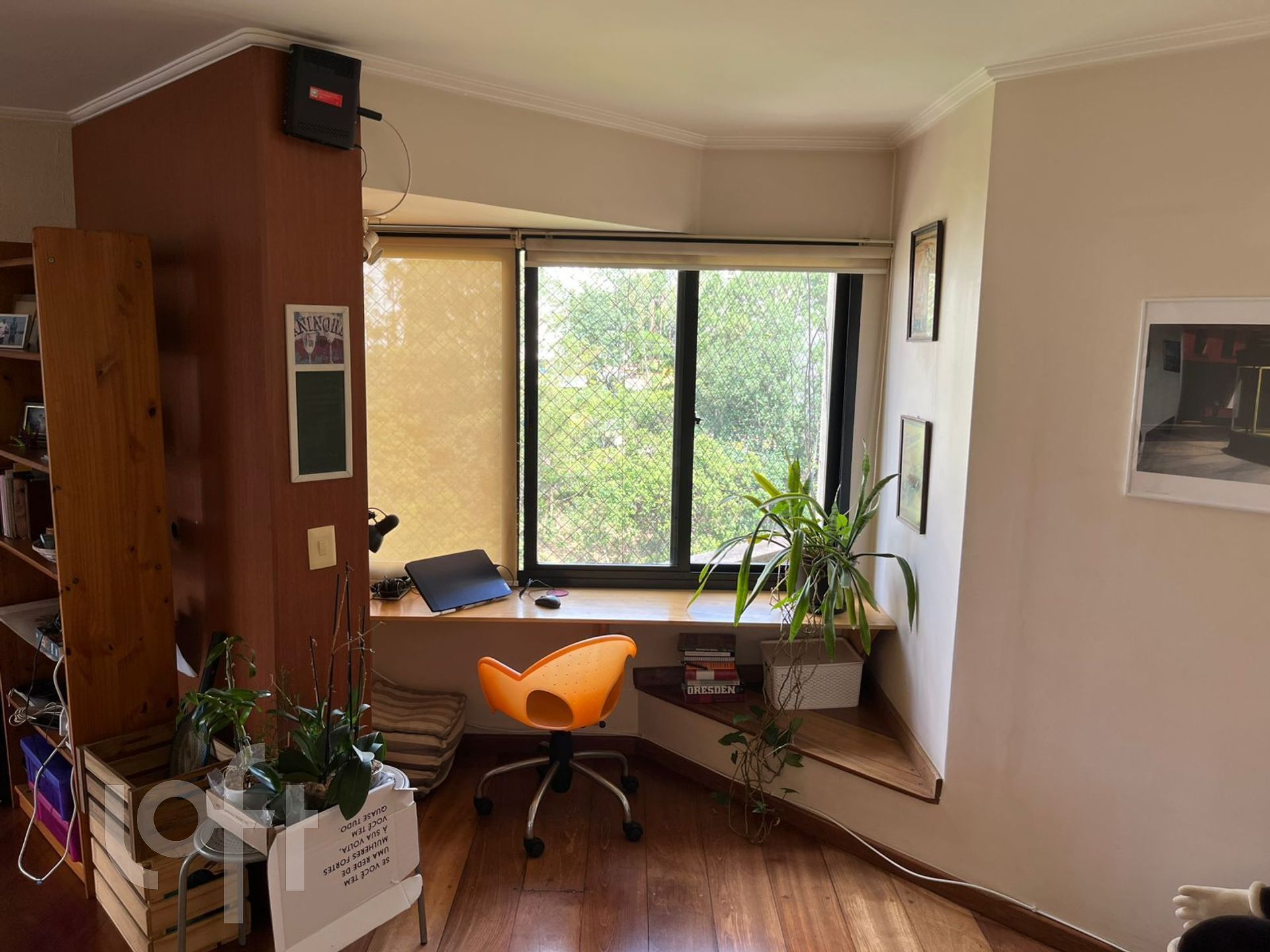 Apartamento à venda com 3 quartos, 130m² - Foto 2