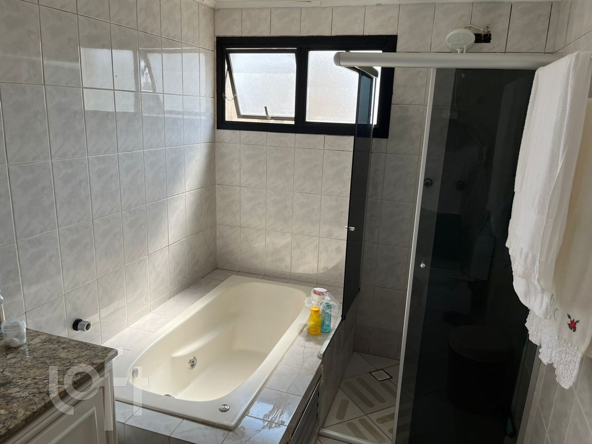 Apartamento à venda com 3 quartos, 130m² - Foto 11