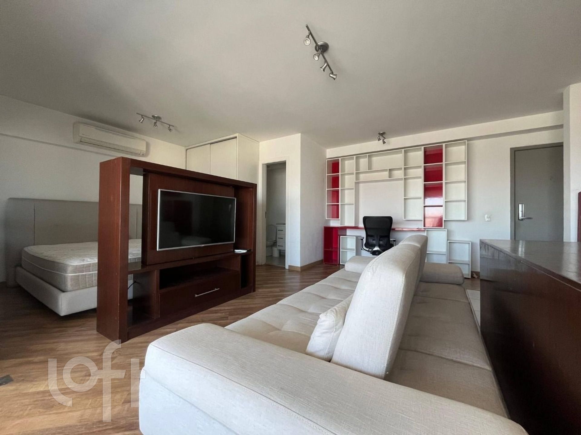 Apartamento à venda com 1 quarto, 57m² - Foto 7