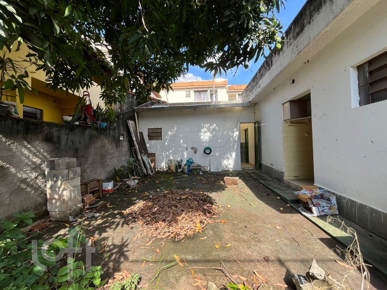 Casa à venda com 3 quartos, 119m² - Foto 14