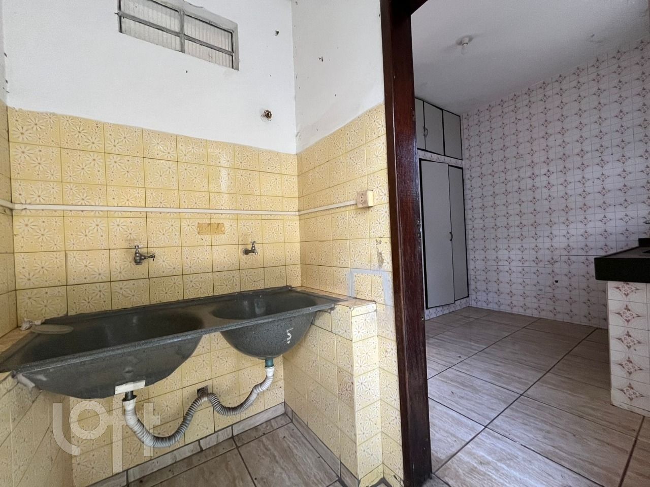 Casa à venda com 3 quartos, 119m² - Foto 7