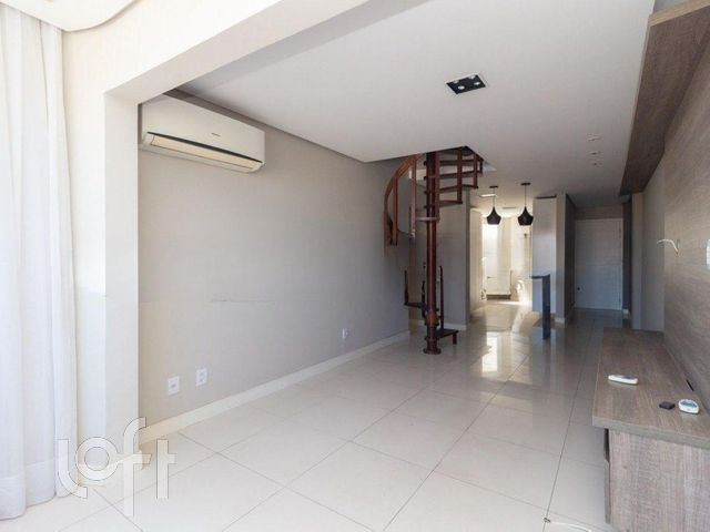 Apartamento com 132m², 2 dormitórios, Menino Deus em Porto Alegre