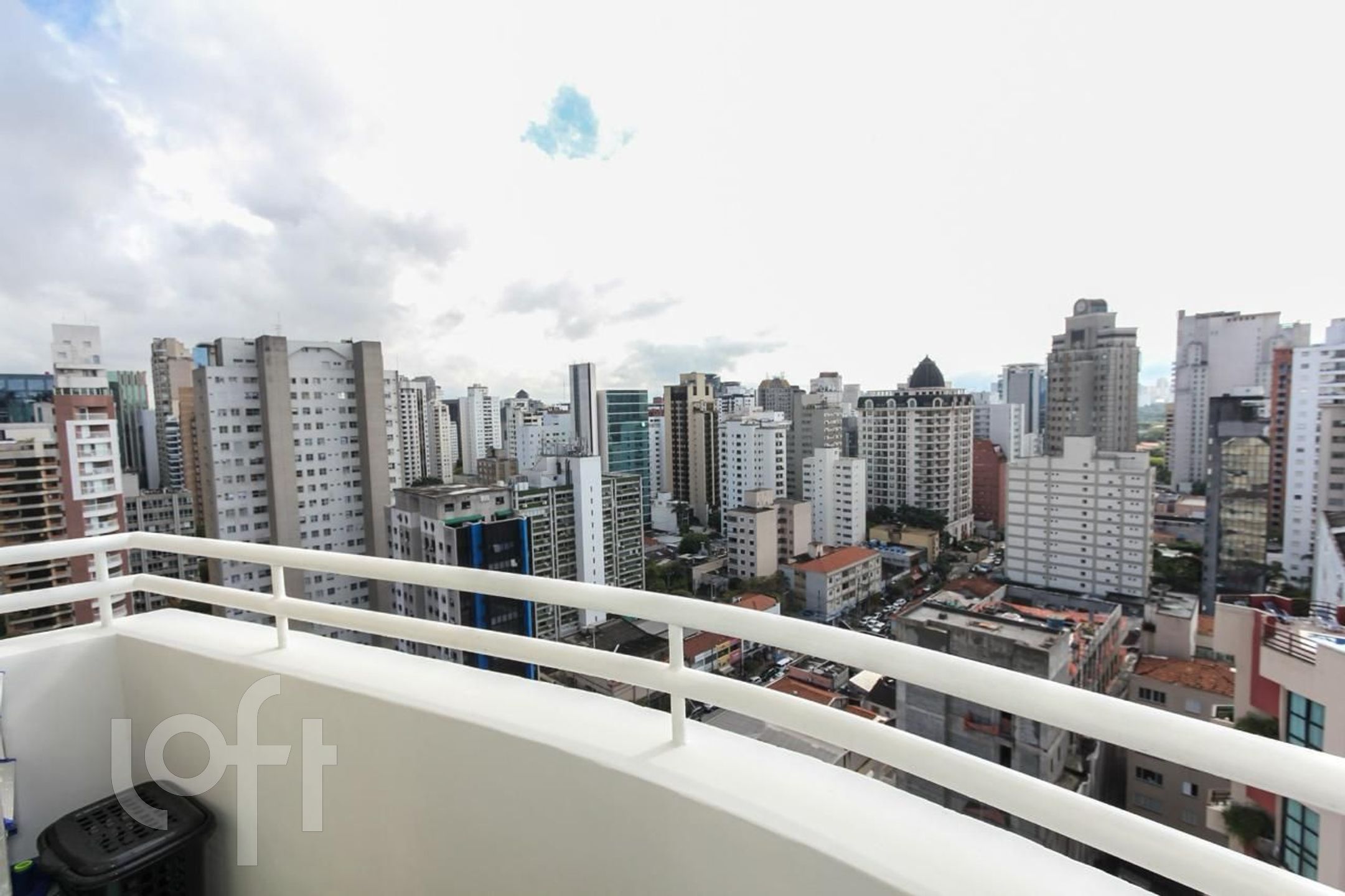 Apartamento à venda com 1 quarto, 80m² - Foto 8