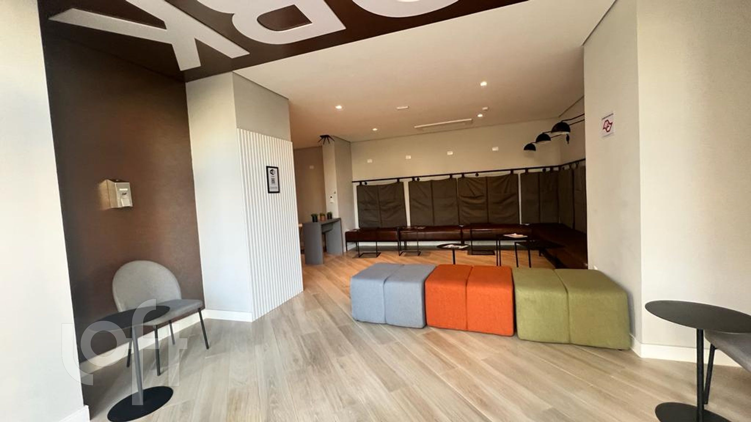 Apartamento à venda com 1 quarto, 27m² - Foto 16