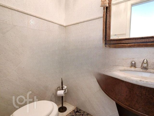 Apartamento com 196m², 3 dormitórios, 2 suítes, 3 vagas, Menino Deus em Porto Alegre