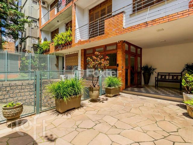 Apartamento com 82m², 2 dormitórios, Petrópolis em Porto Alegre