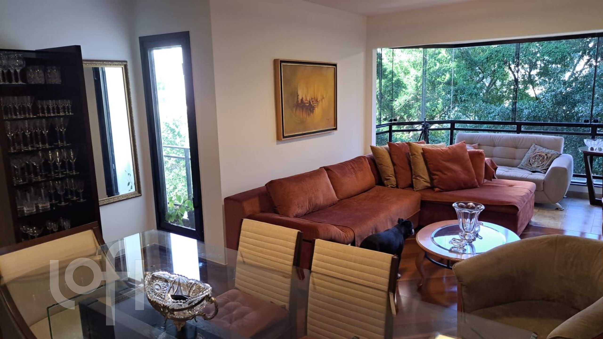 Apartamento à venda com 3 quartos, 124m² - Foto 1