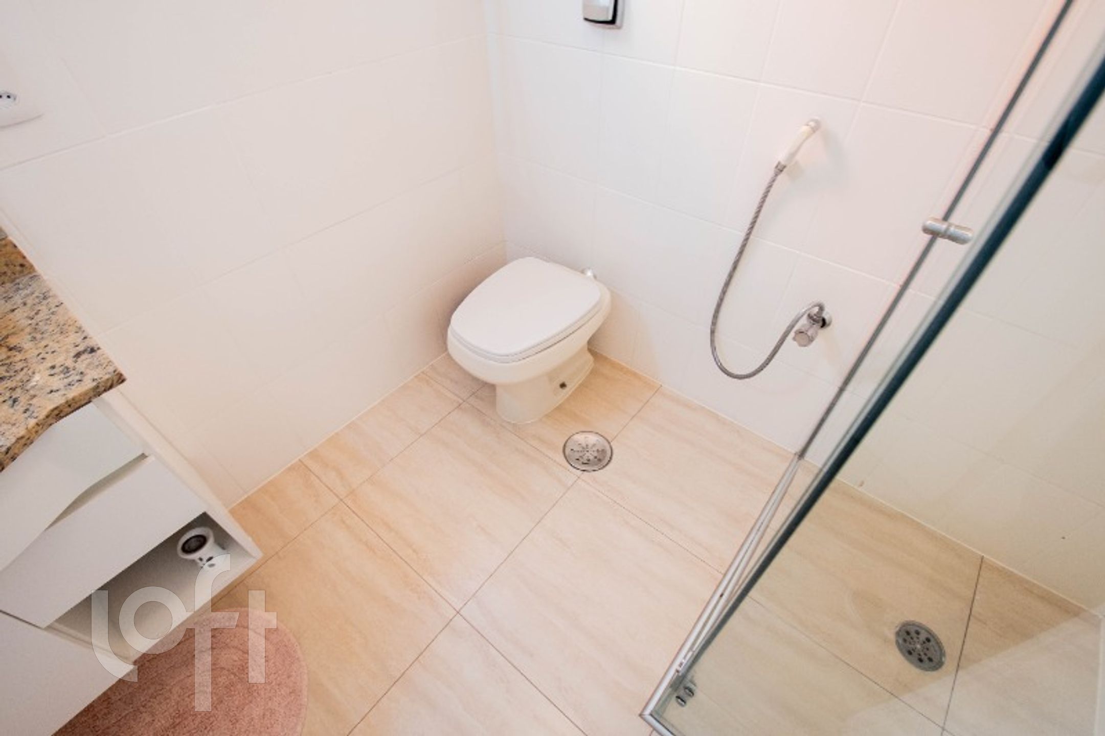 Apartamento à venda com 2 quartos, 83m² - Foto 11