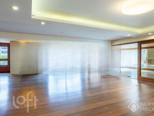 Apartamento com 383m², 3 dormitórios, 3 suítes, 3 vagas, Moinhos de Vento em Porto Alegre