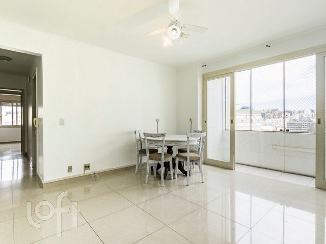 Apartamento com 73m², 2 dormitórios, Floresta em Porto Alegre