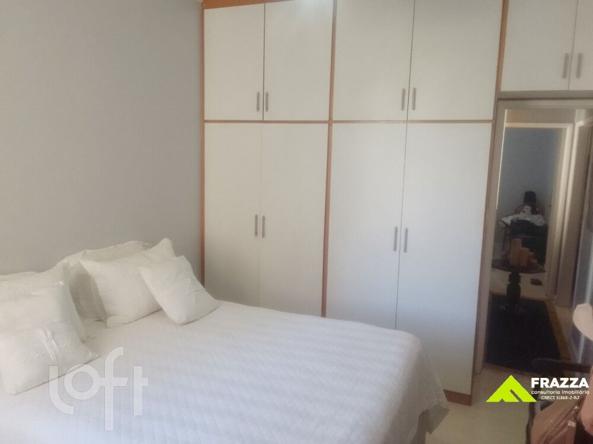 Apartamento à venda com 3 quartos, 90m² - Foto 12