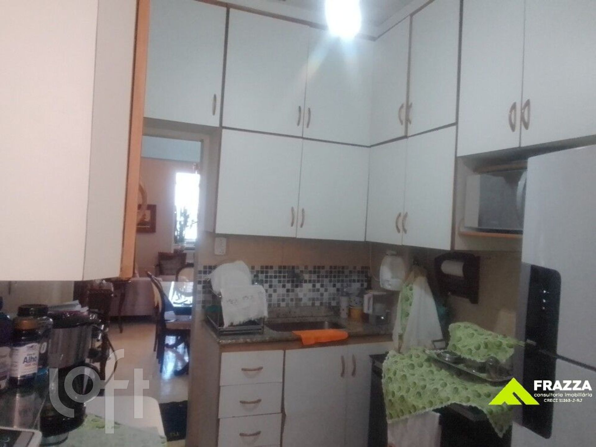 Apartamento à venda com 3 quartos, 90m² - Foto 18