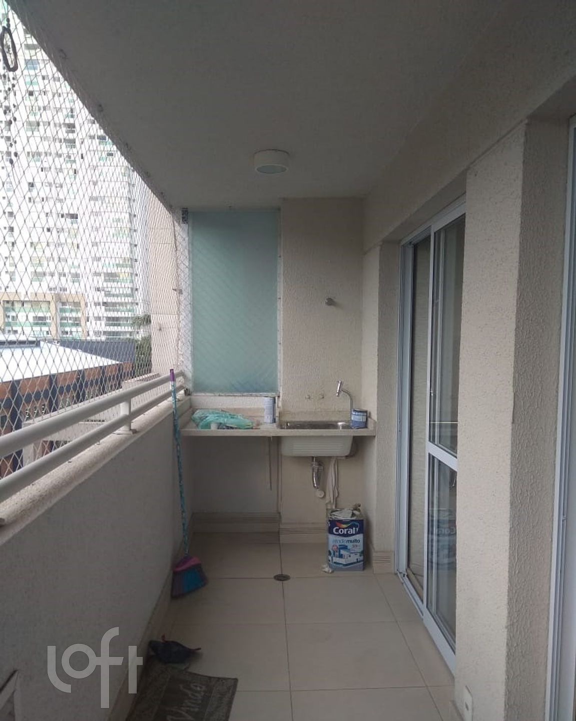 Apartamento à venda com 1 quarto, 33m² - Foto 4