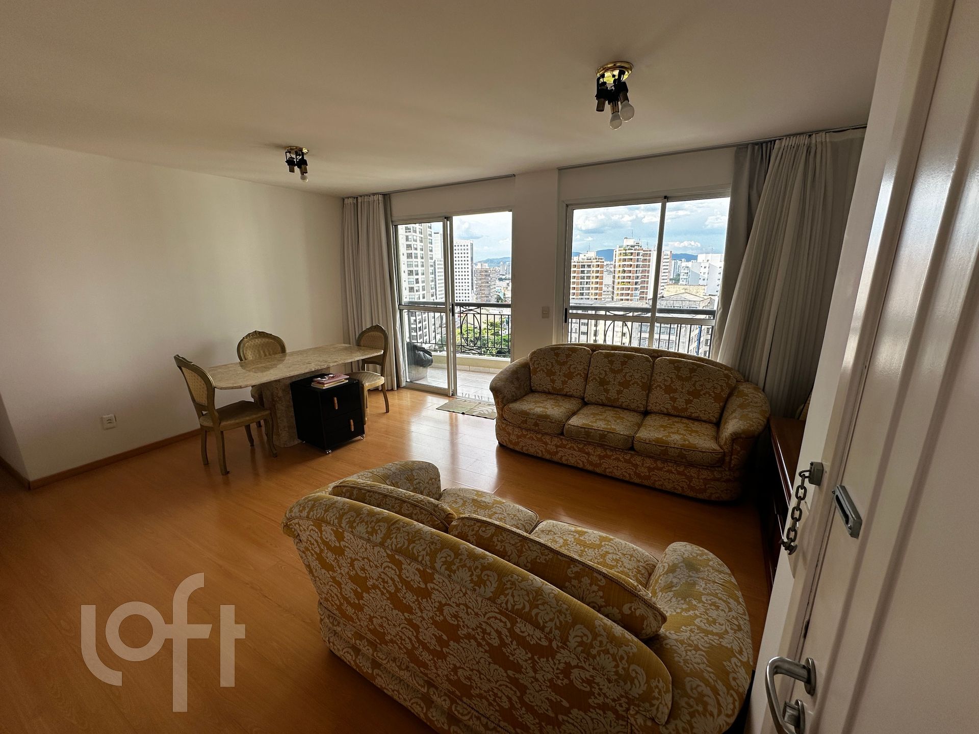 Apartamento à venda com 4 quartos, 126m² - Foto 1