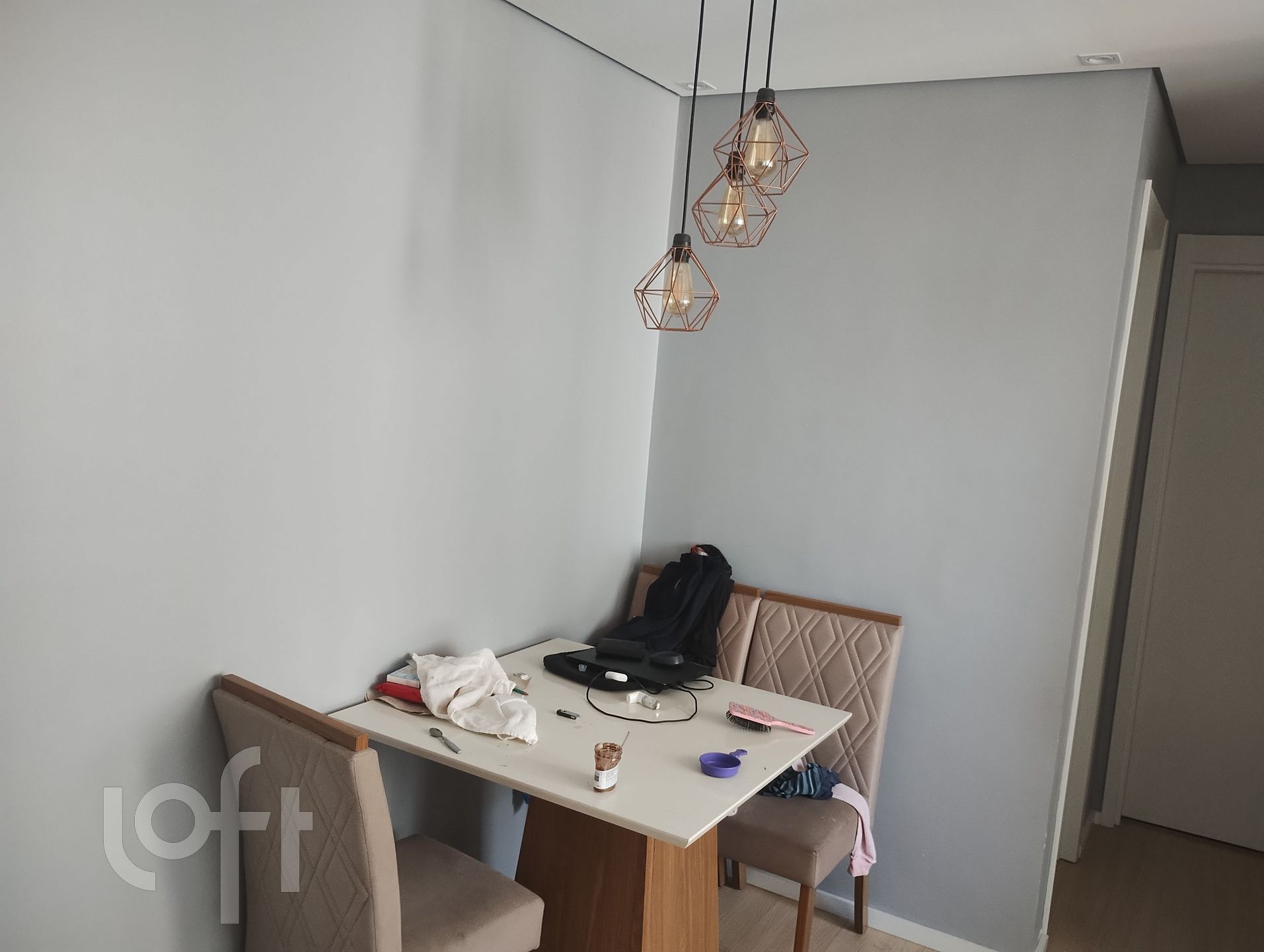 Apartamento à venda com 2 quartos, 42m² - Foto 2