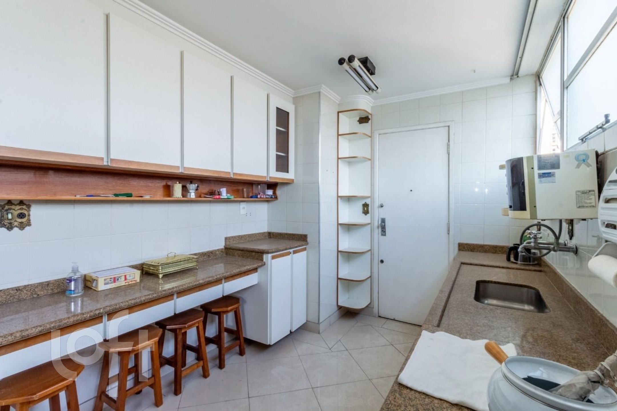 Apartamento à venda com 2 quartos, 95m² - Foto 5