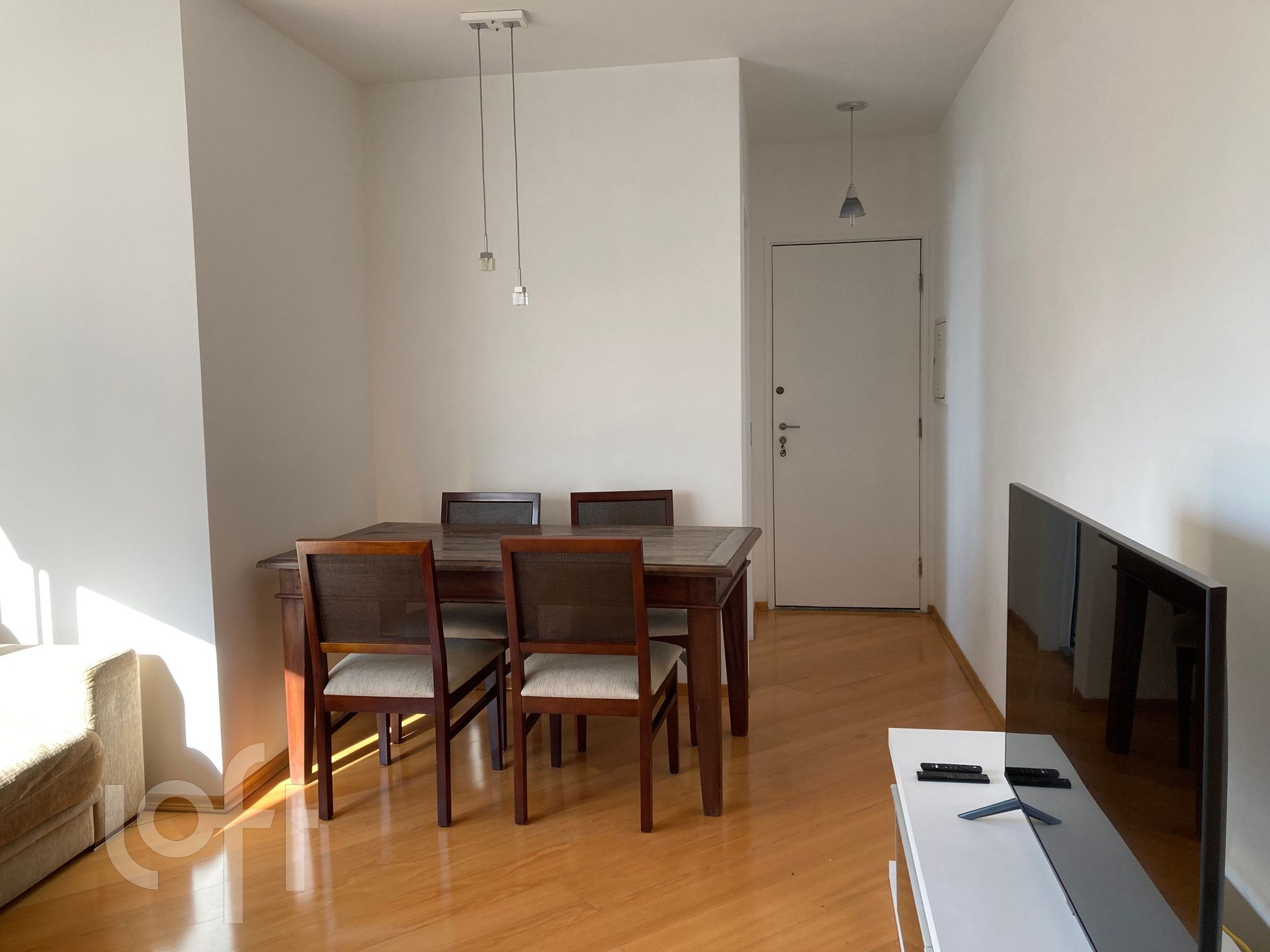 Apartamento à venda com 1 quarto, 41m² - Foto 3