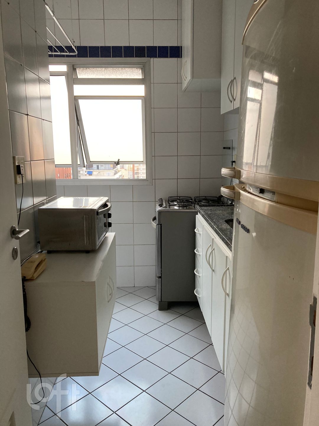 Apartamento à venda com 1 quarto, 41m² - Foto 6