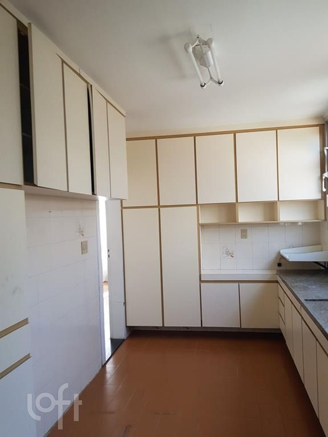 Apartamento à venda com 3 quartos, 170m² - Foto 6