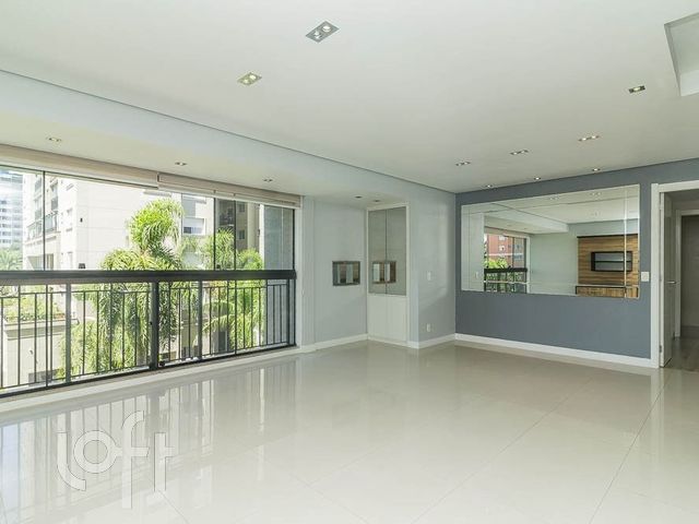 Apartamento com 108m², 3 dormitórios, 1 suíte, 2 vagas, Jardim Europa em Porto Alegre