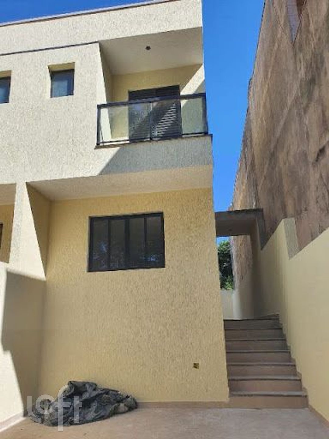 Casa à venda com 3 quartos, 100m² - Foto 4