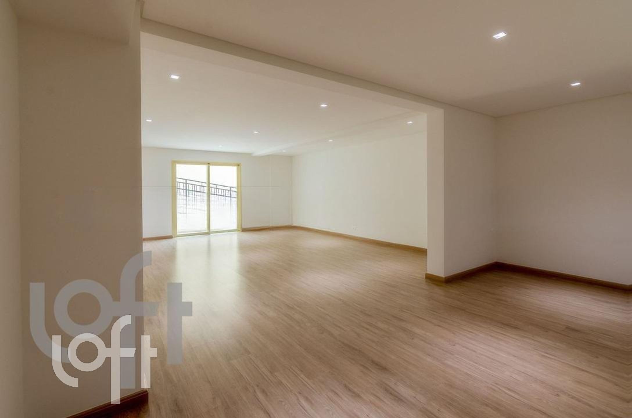 Apartamento à venda com 2 quartos, 66m² - Foto 21