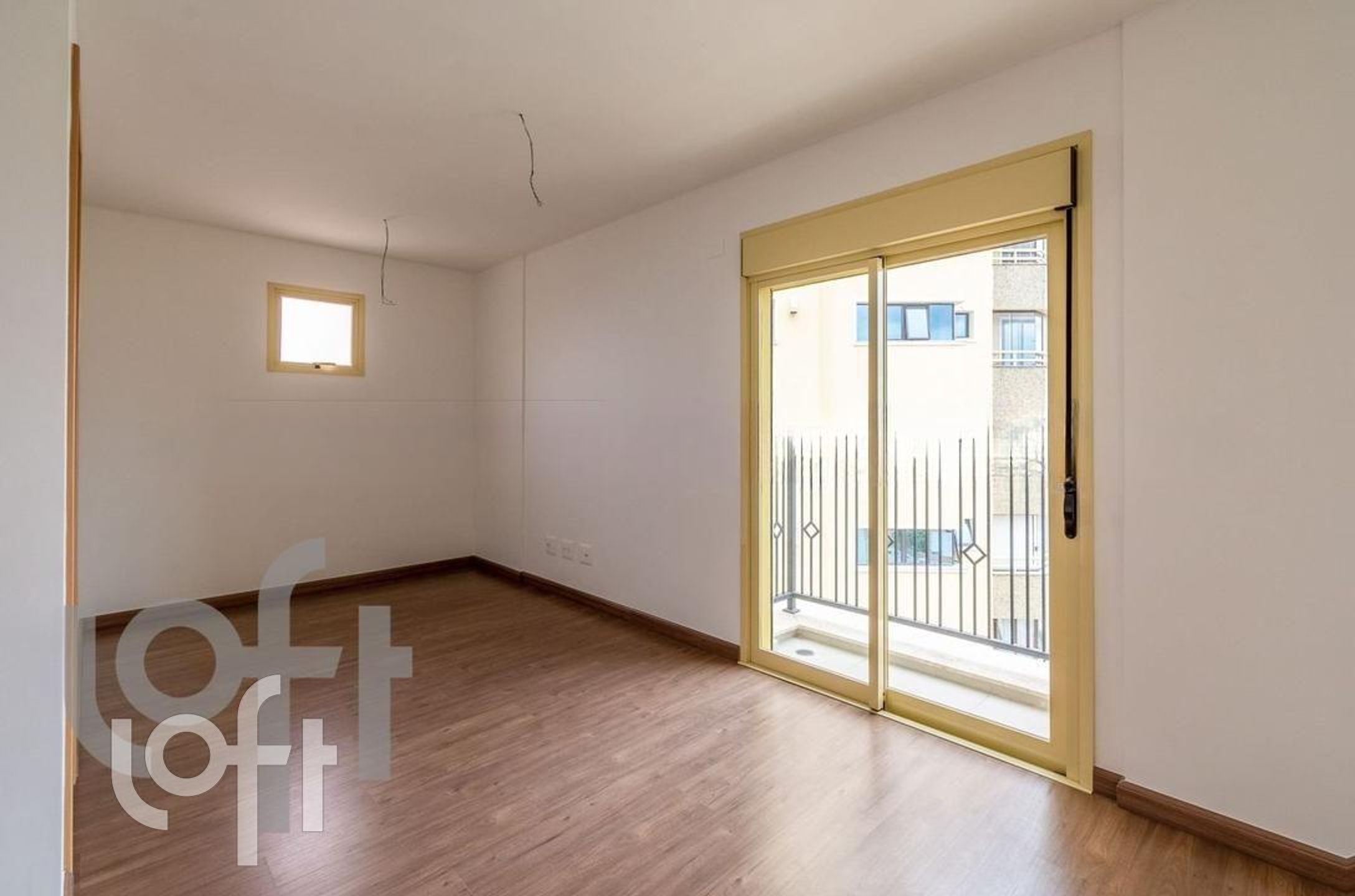 Apartamento à venda com 2 quartos, 66m² - Foto 3